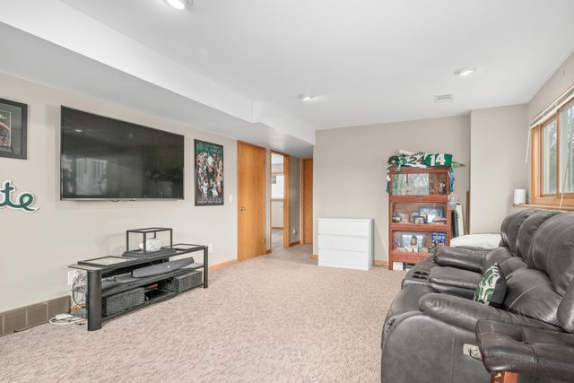 83 Windflower Street Ne, Plainfield Twp, MI 49321