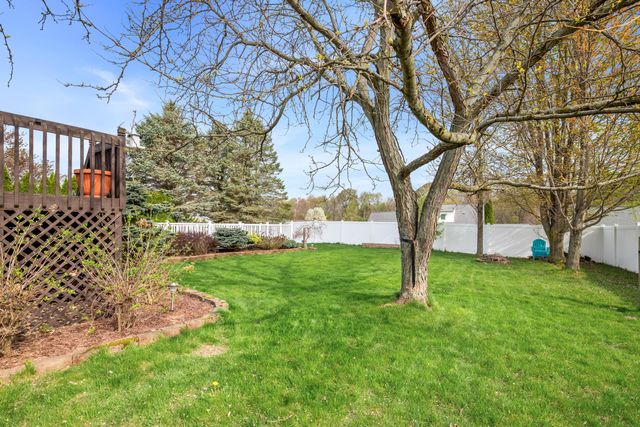 83 Windflower Street Ne, Plainfield Twp, MI 49321