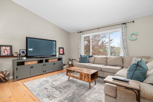 83 Windflower Street Ne, Plainfield Twp, MI 49321