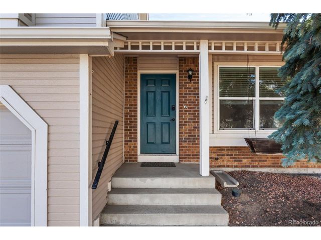 392 Fir Ln, Broomfield, CO 80020