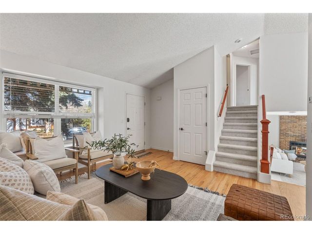 392 Fir Ln, Broomfield, CO 80020