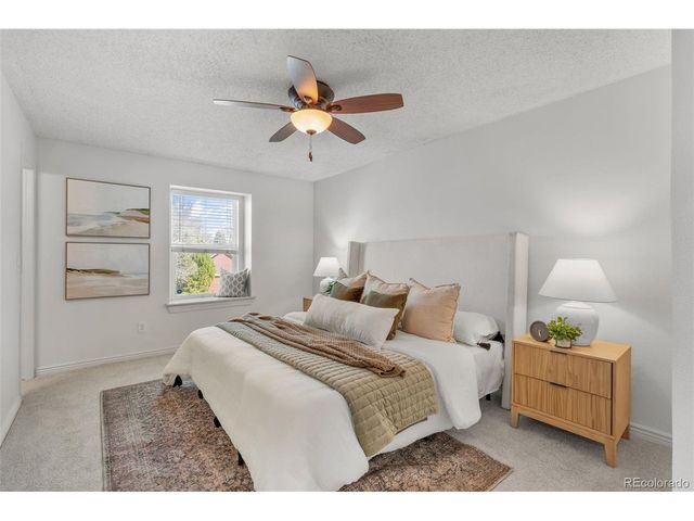 392 Fir Ln, Broomfield, CO 80020