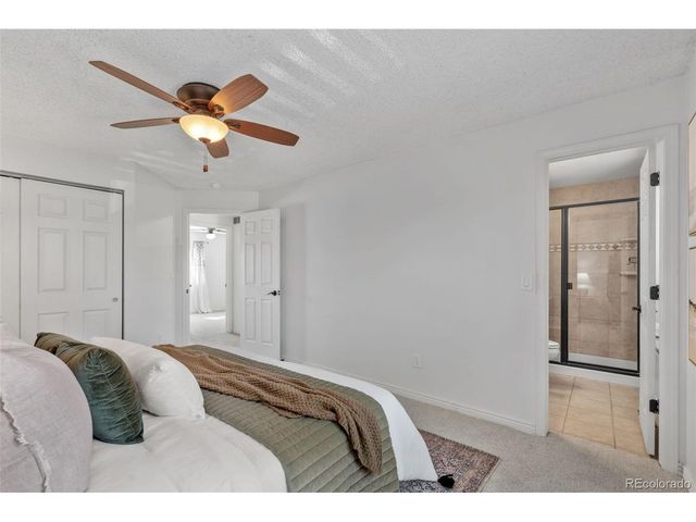 392 Fir Ln, Broomfield, CO 80020