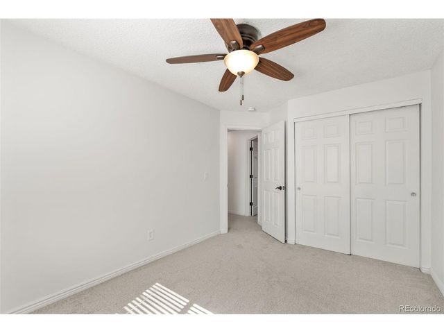 392 Fir Ln, Broomfield, CO 80020