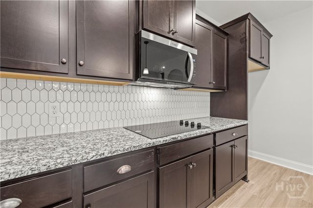 27 Oakmont Drive, Guyton, GA 31312