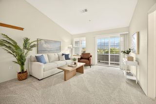 945 Mountain Meadows Circle, Ashland, OR 97520