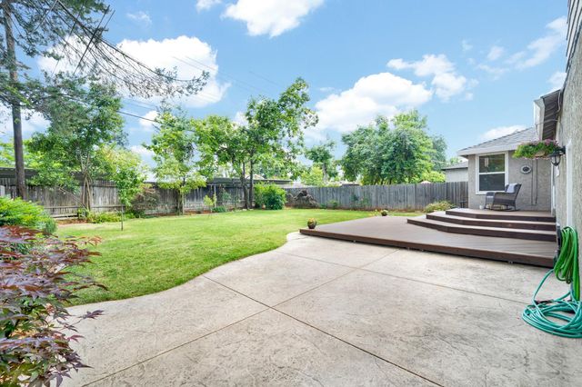 2560 Watson St, Sacramento, CA 95821