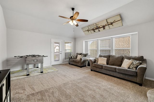 9004 Lavon Lane, Denton, TX 76226