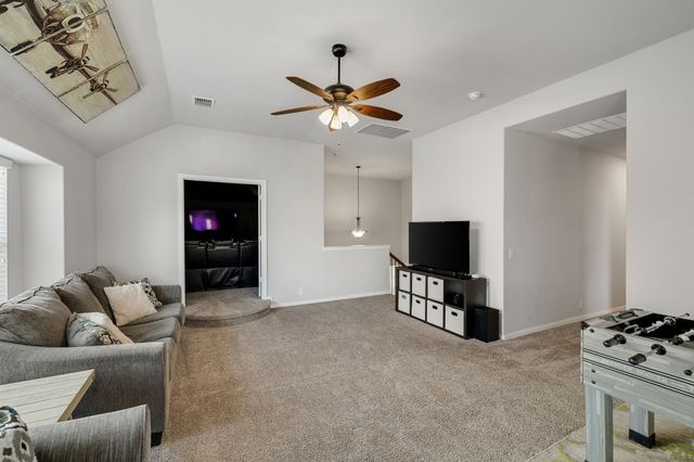 9004 Lavon Lane, Denton, TX 76226
