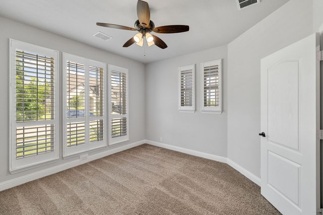 9004 Lavon Lane, Denton, TX 76226