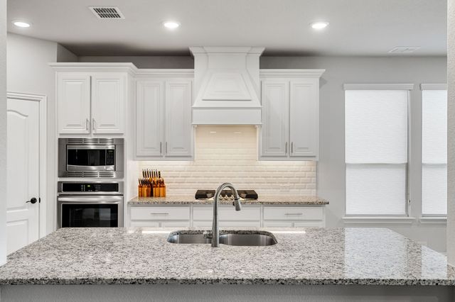 9004 Lavon Lane, Denton, TX 76226