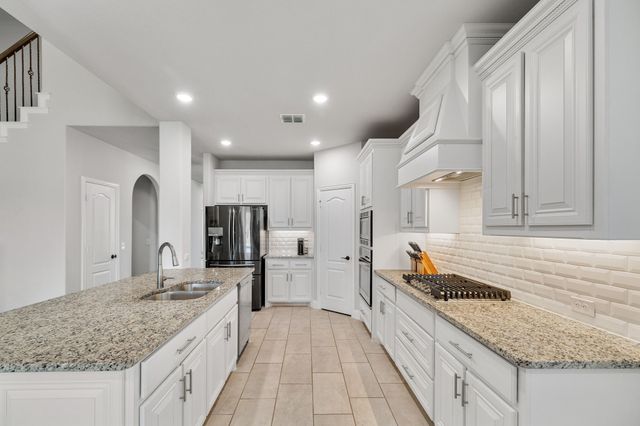 9004 Lavon Lane, Denton, TX 76226