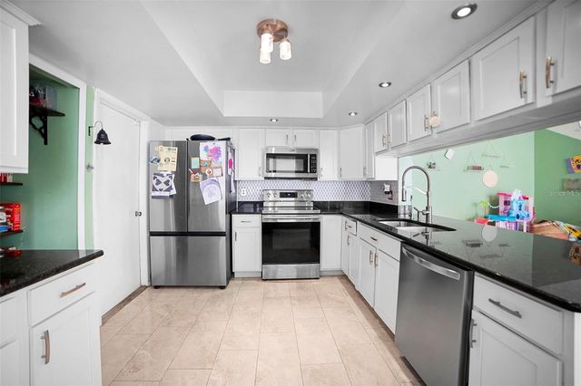 377 N SHADOWBAY BOULEVARD, Longwood, FL 32779