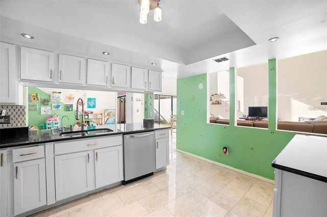 377 N SHADOWBAY BOULEVARD, Longwood, FL 32779