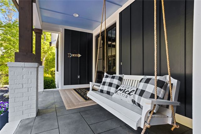 376 Abercrombie Point, Greenwood, SC 29649