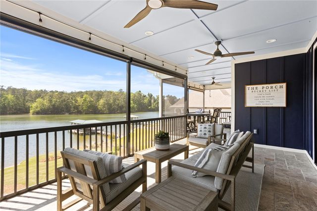 376 Abercrombie Point, Greenwood, SC 29649