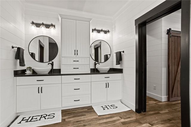 376 Abercrombie Point, Greenwood, SC 29649