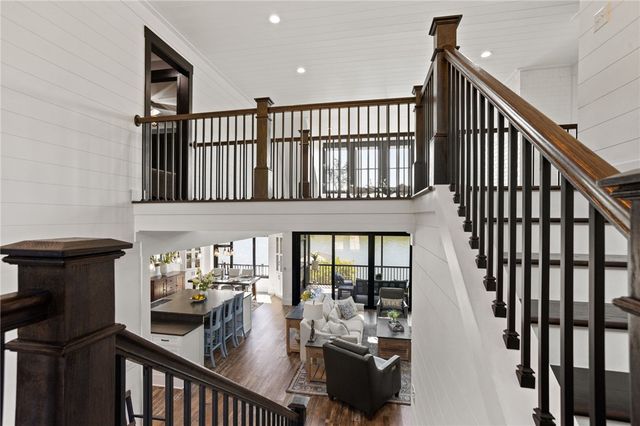 376 Abercrombie Point, Greenwood, SC 29649