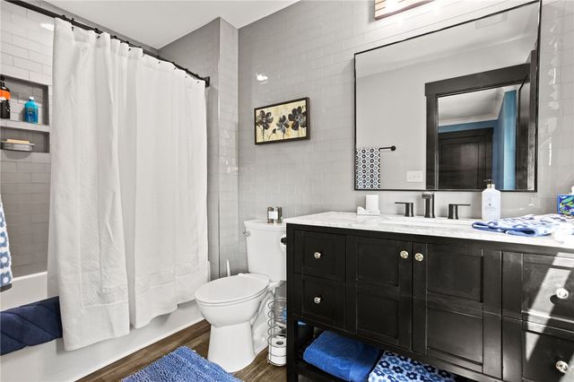 376 Abercrombie Point, Greenwood, SC 29649