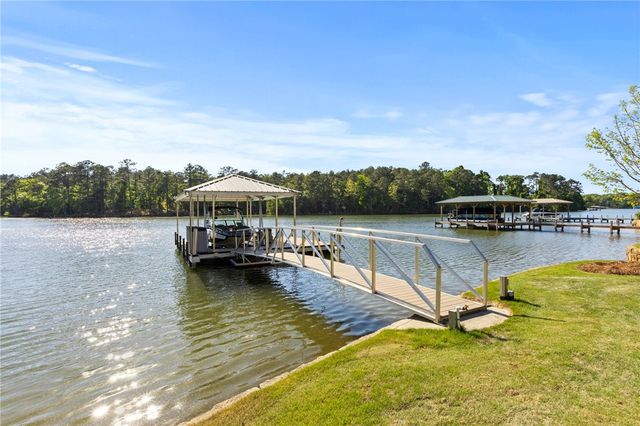 376 Abercrombie Point, Greenwood, SC 29649