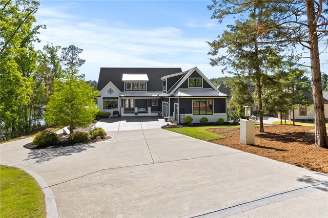 376 Abercrombie Point, Greenwood, SC 29649