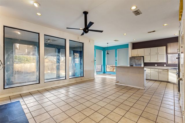 1404 Whispering Water Lane, Mansfield, TX 76063