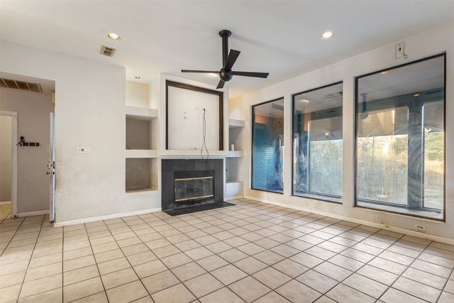 1404 Whispering Water Lane, Mansfield, TX 76063