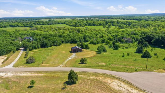 115 Pringle Court, Alvord, TX 76225