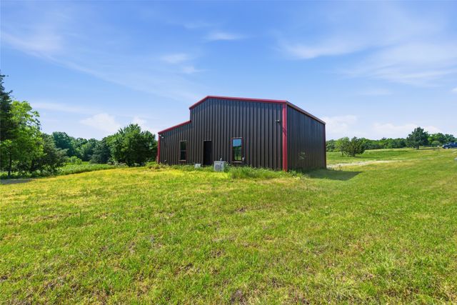 115 Pringle Court, Alvord, TX 76225