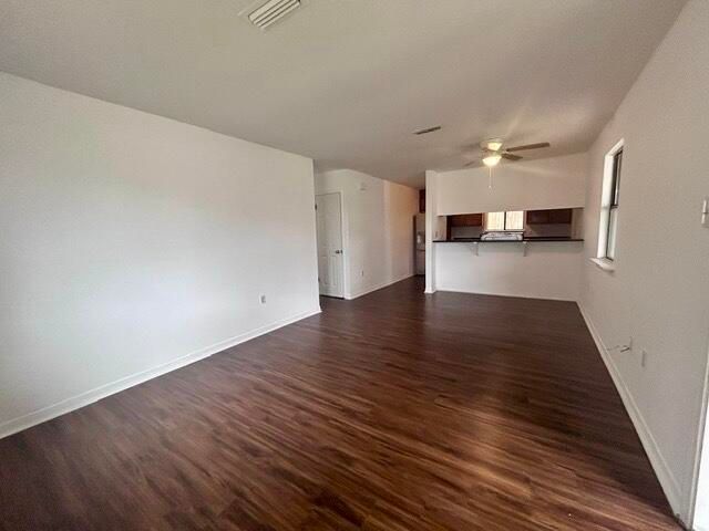 1925 Esplanade Street F, Navarre, FL 32566