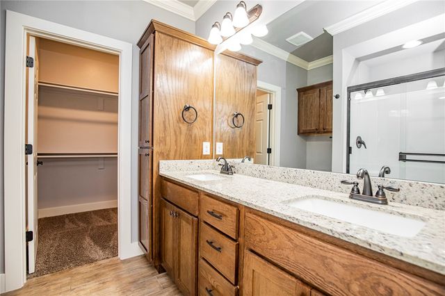 307 Alder Street, Pea Ridge, AR 72751