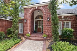 103 April Waters Drive W, Conroe, TX 77356