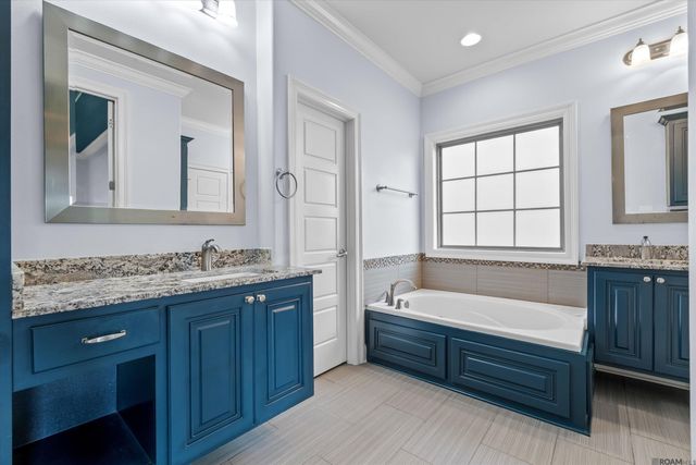 6086 Tezcuco Ct, Gonzales, LA 70737