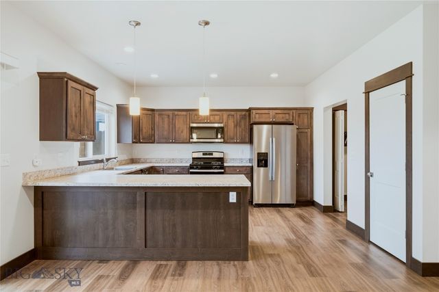 2102 Windjammer B, Belgrade, MT 59714