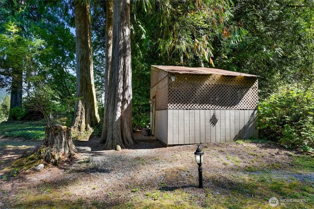 9778 Mt Baker Highway, Deming, WA 98244