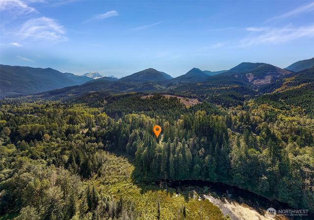 9778 Mt Baker Highway, Deming, WA 98244