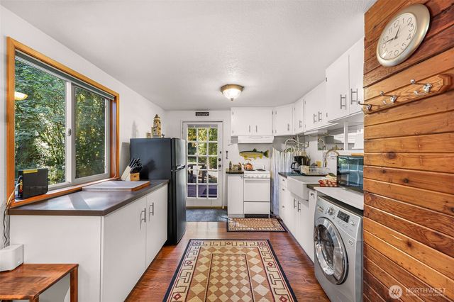 9778 Mt Baker Highway, Deming, WA 98244