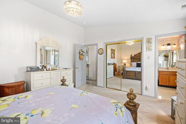 720 TRINIDAD BLVD, Williamstown, NJ 08094