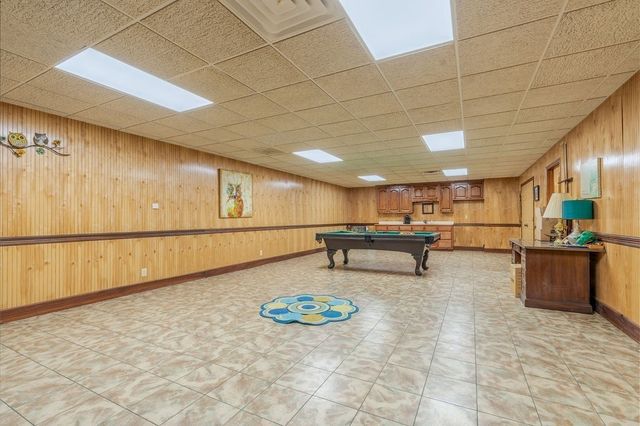 2081 Mossy Oak Cir, Clarksville, TN 37043