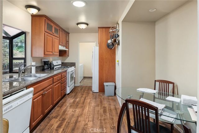 1400 Market, Vista, CA 92084