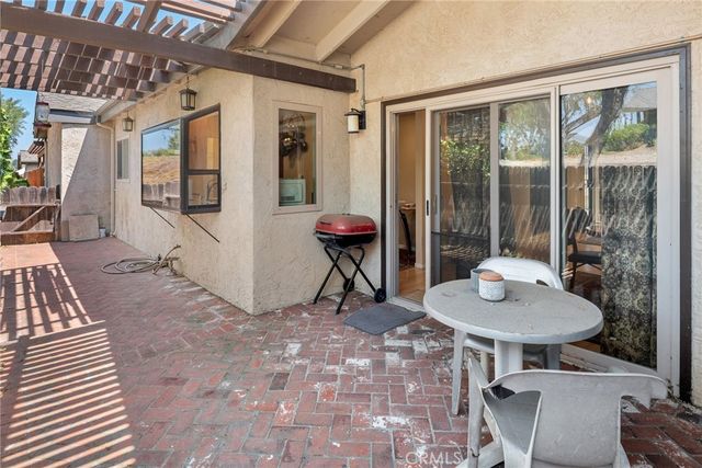 1400 Market, Vista, CA 92084