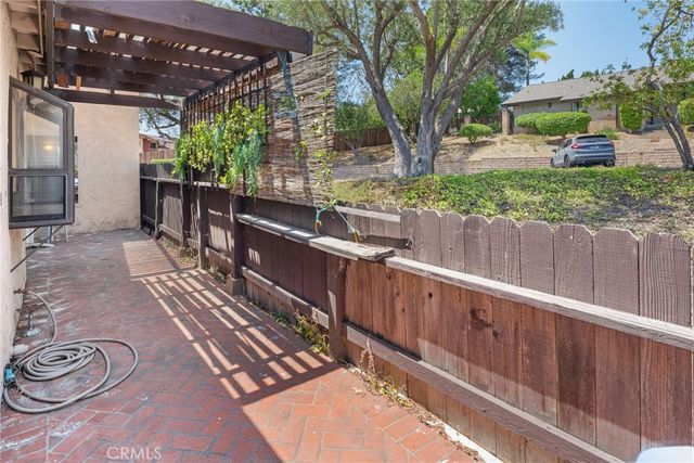 1400 Market, Vista, CA 92084
