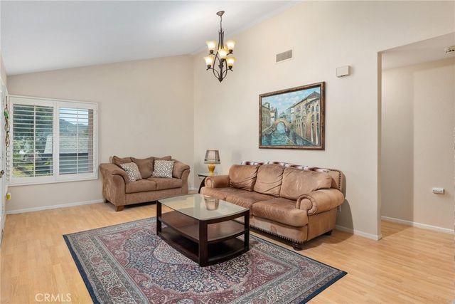 1400 Market, Vista, CA 92084