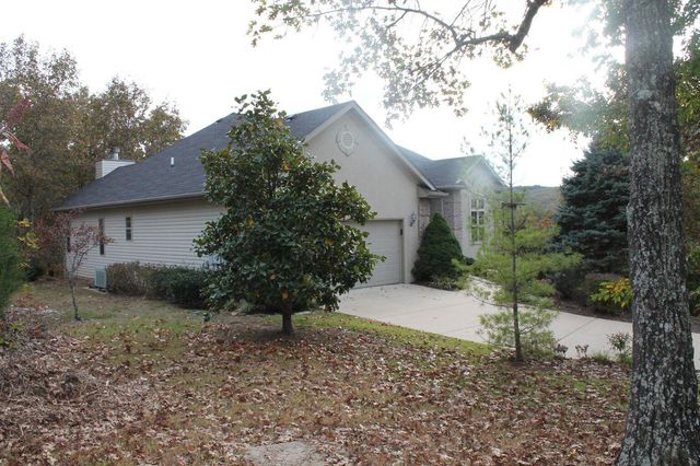 415 Silverwood Circle, Branson West, MO 65737