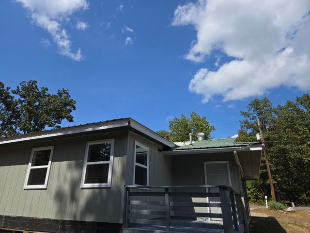 30 Sequoyah Ridge Road, Cherokee Village, AR 72529