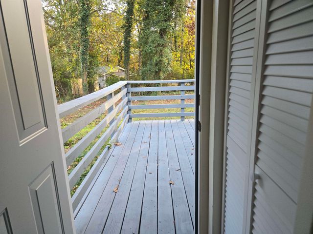 30 Sequoyah Ridge Road, Cherokee Village, AR 72529