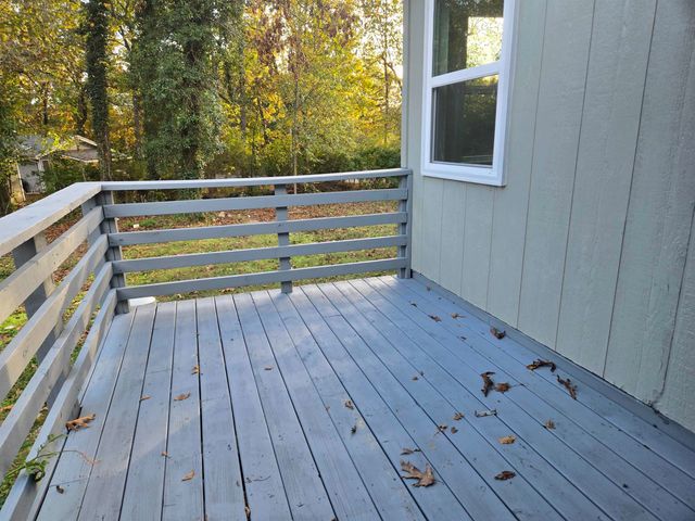 30 Sequoyah Ridge Road, Cherokee Village, AR 72529