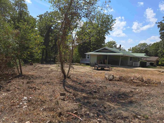 30 Sequoyah Ridge Road, Cherokee Village, AR 72529