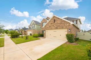 10294 S Goshawk Trail, Conroe, TX 77385