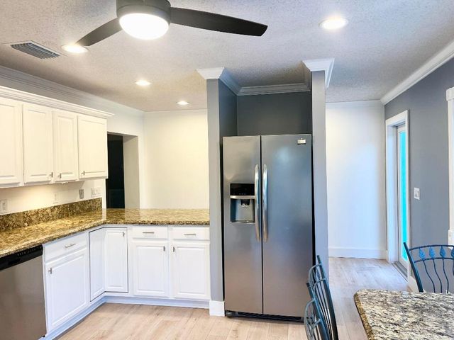 2631 SW 4th Street, Boynton Beach, FL 33435